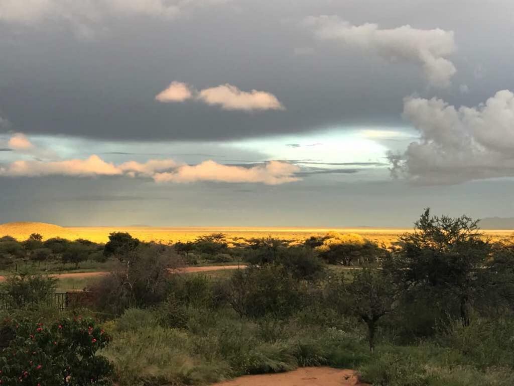 The Farmhouse Okahandja Luaran gambar